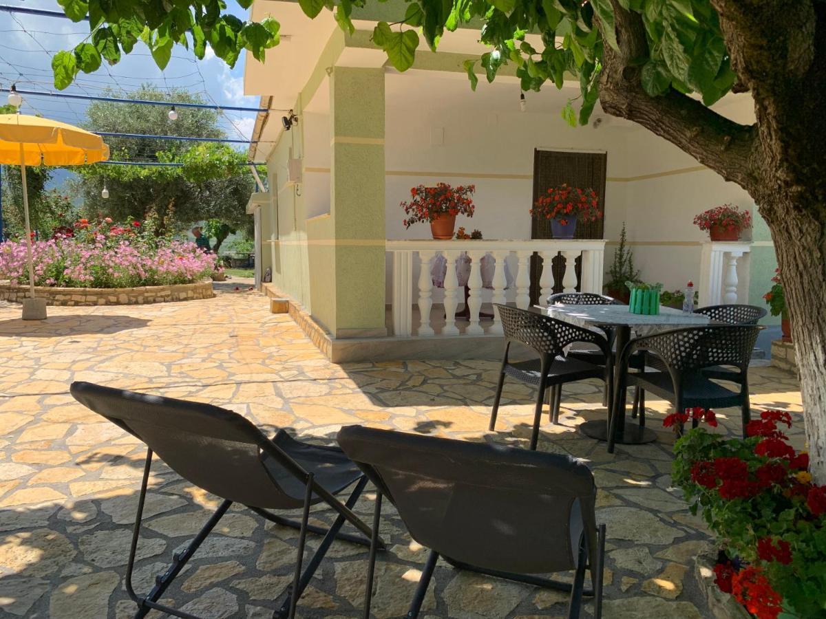 Memaliaj Vjosa Guest House מראה חיצוני תמונה