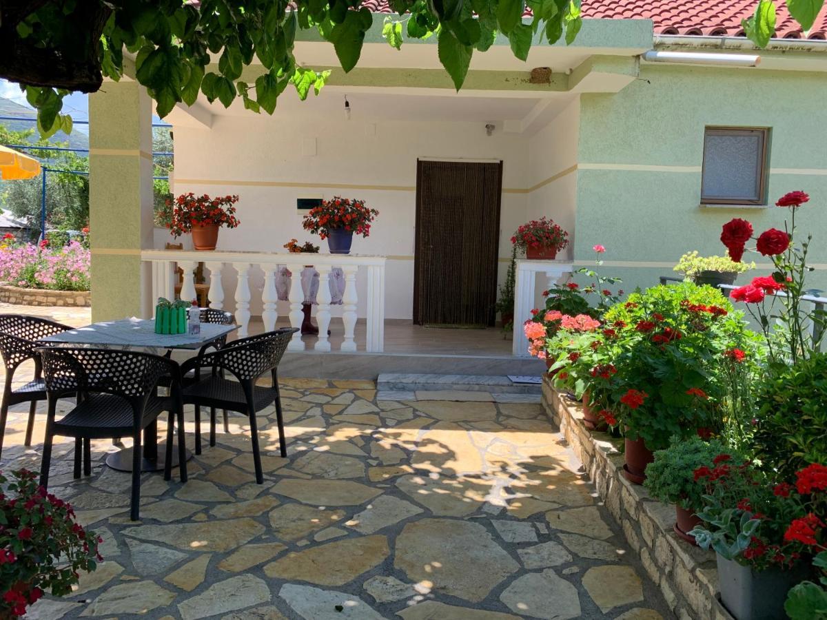 Memaliaj Vjosa Guest House מראה חיצוני תמונה