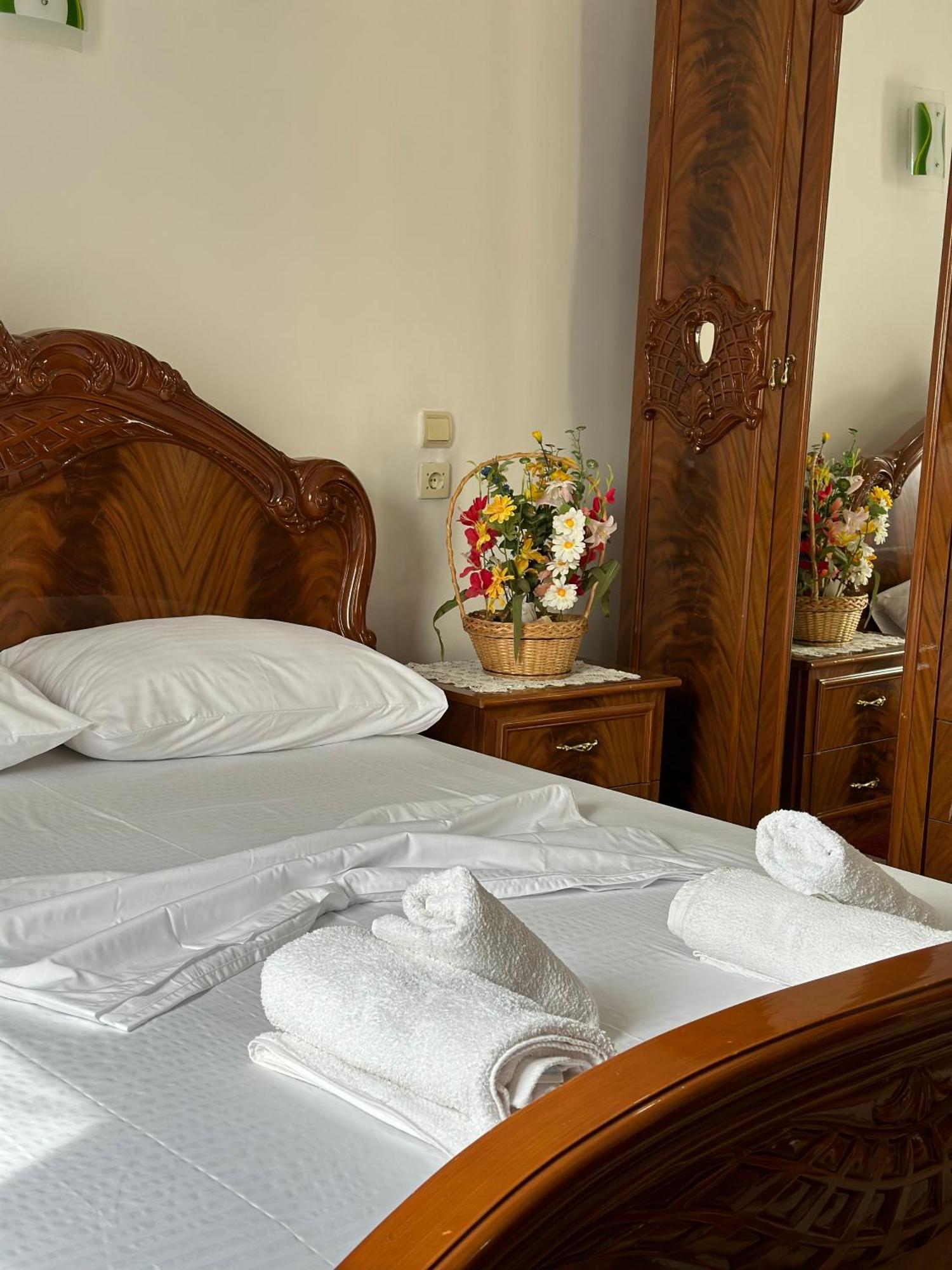 Memaliaj Vjosa Guest House מראה חיצוני תמונה